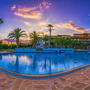 https://lagomandra-hotel-spa.hotelschalkidiki.net
